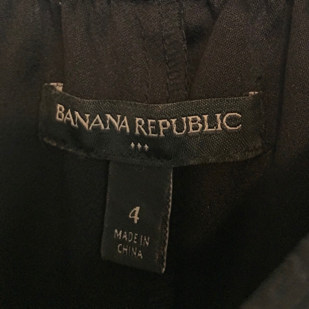 Banana Republic Black Off Shoulder Ruffle Wide Leg‎ Cropped Jumpsuit Size 4 - Picture 2 of 6